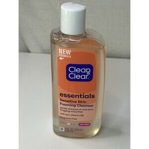 Clean & Clear Essentials Sensitive skin Foaming Facial Cleanser 8 oz . New